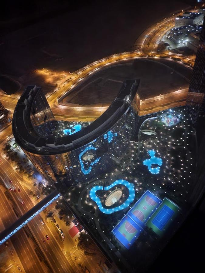 Apartamento Cozy 1Br In Iconic Tower Abu Dabi Exterior foto